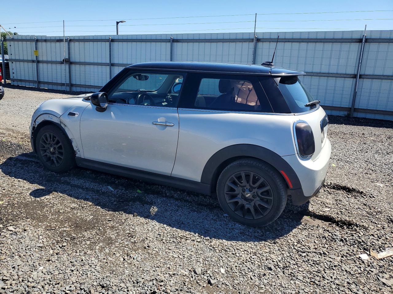 2020 MINI COOPER — снимка 2