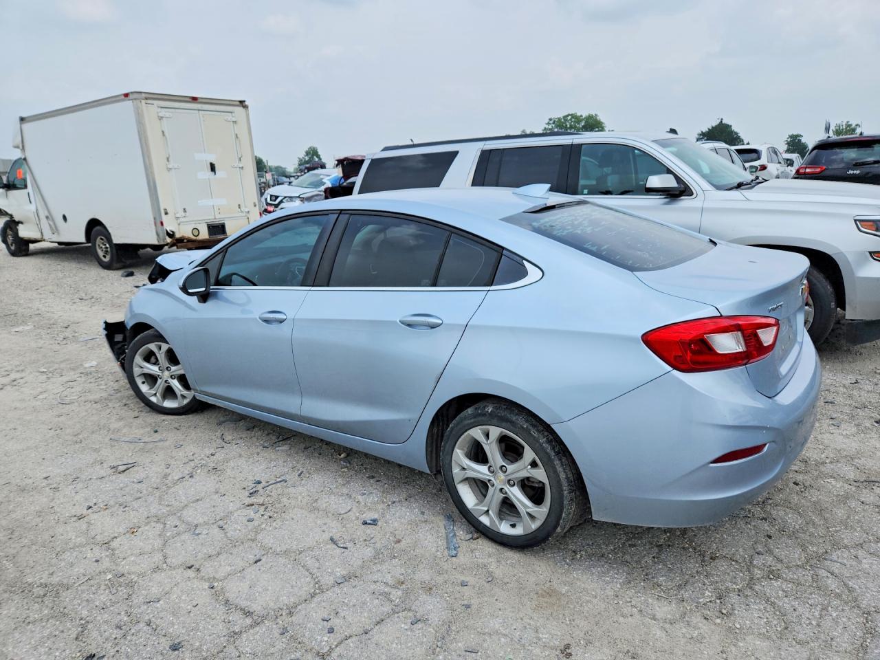 2017 CHEVROLET CRUZE LT — снимка 2