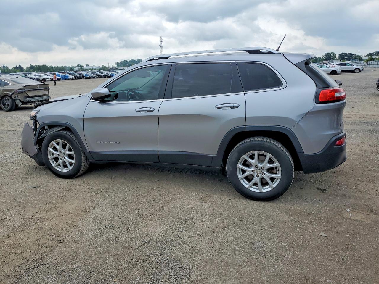 2015 JEEP CHEROKEE LATITUDE — снимка 2