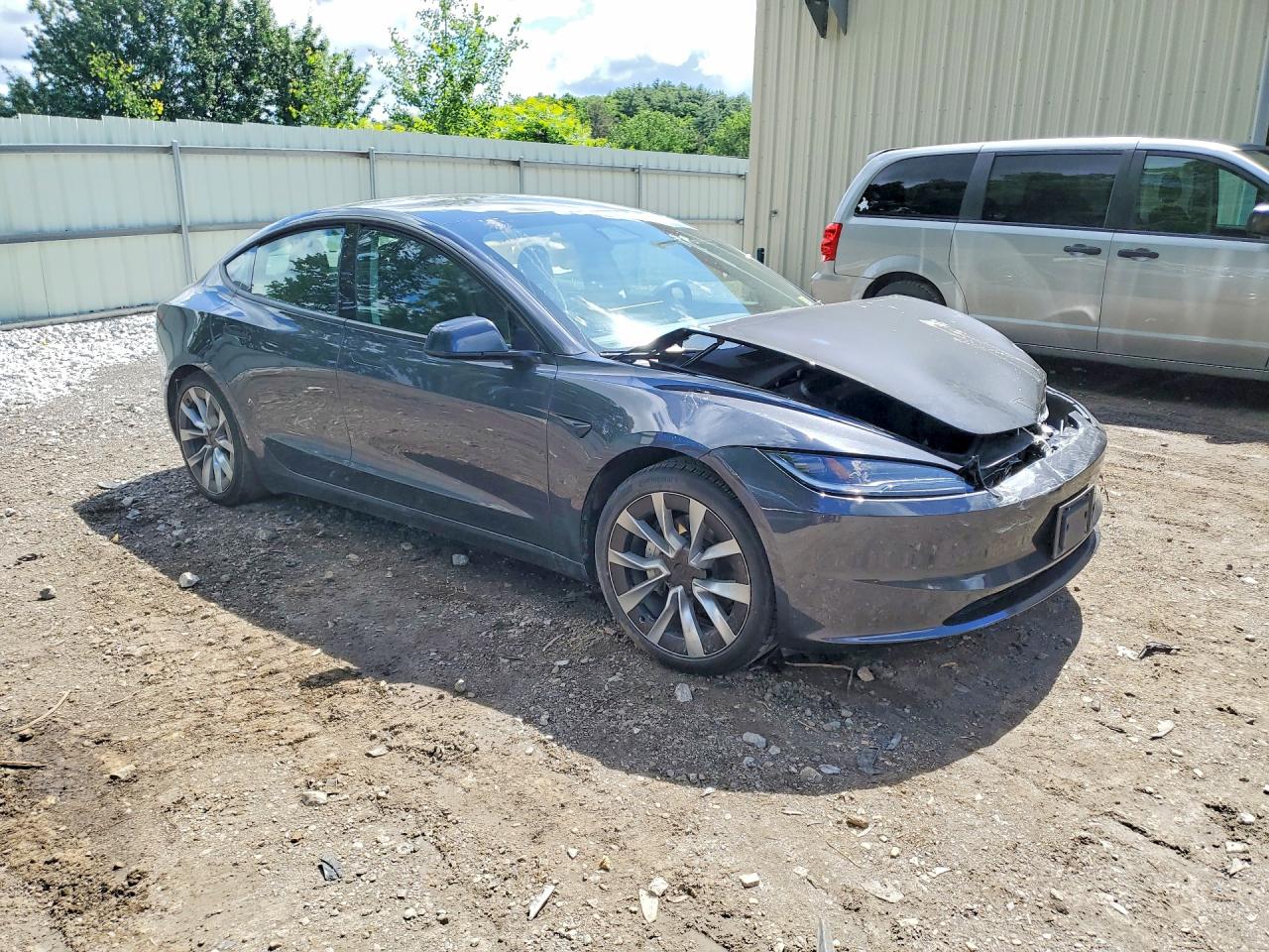 2024 TESLA 3 — снимка 4