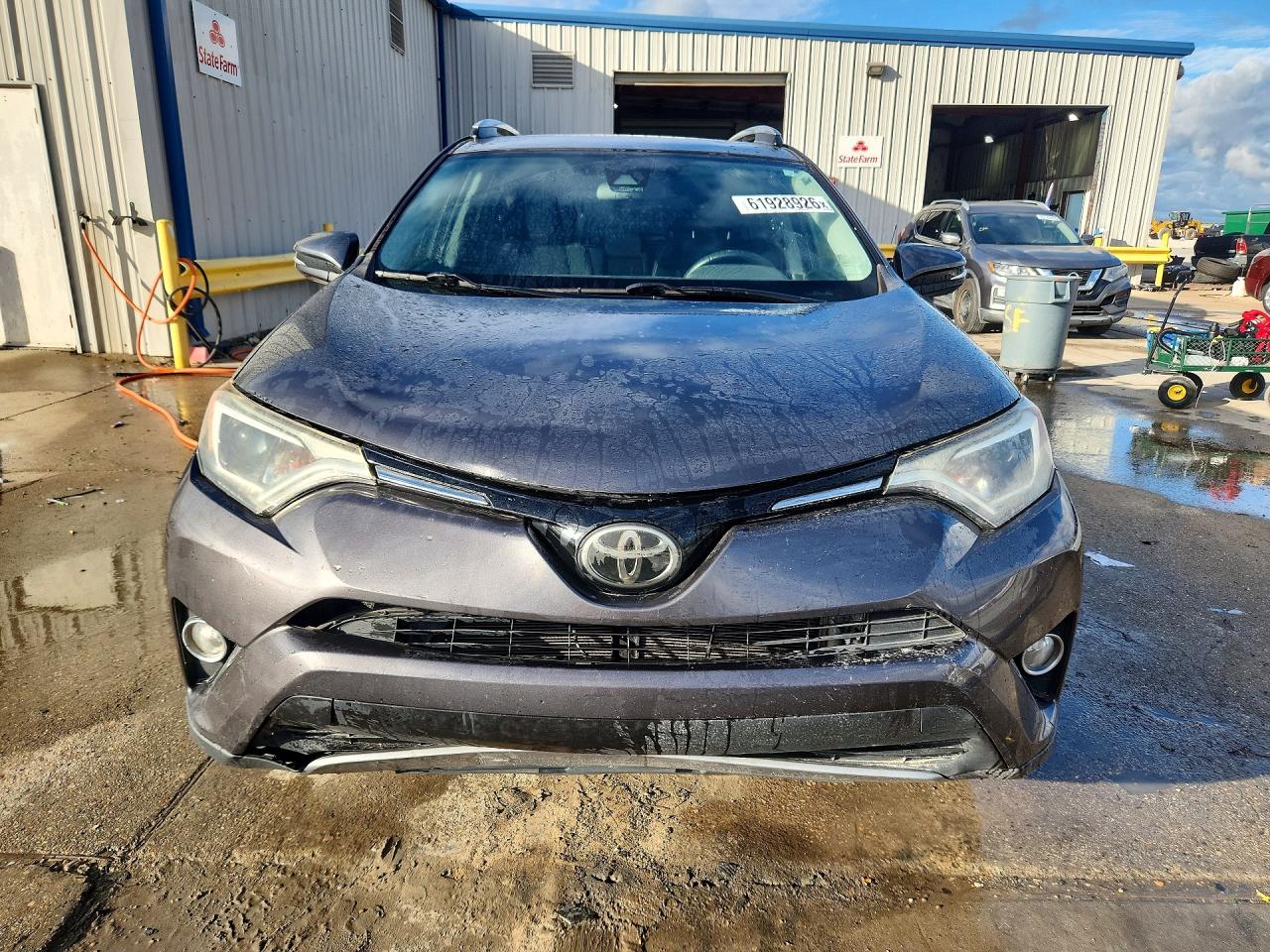 2017 TOYOTA RAV4 XLE — снимка 5