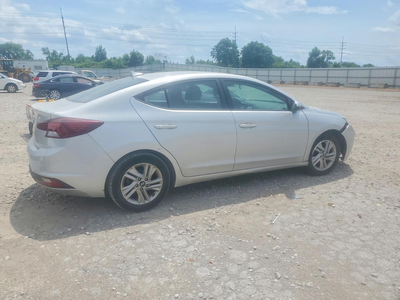2019 HYUNDAI ELANTRA SEL — снимка 3
