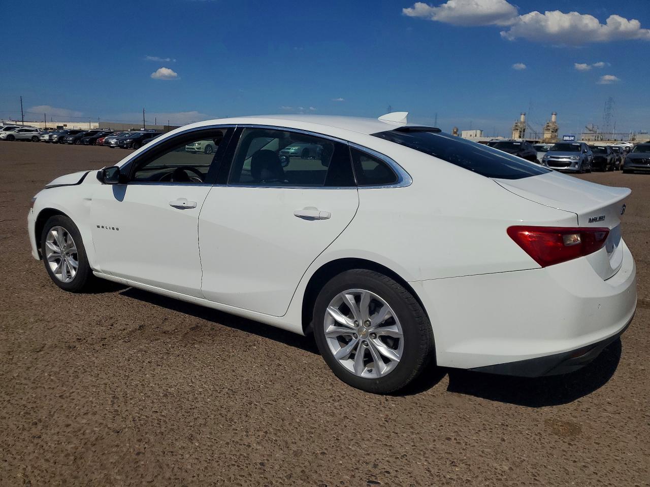 2023 CHEVROLET MALIBU LT — снимка 2
