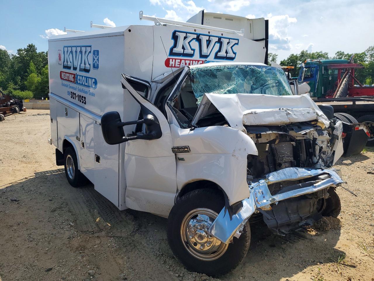 2018 FORD ECONOLINE E350 SUPER DUTY CUTAWAY VAN — снимка 4