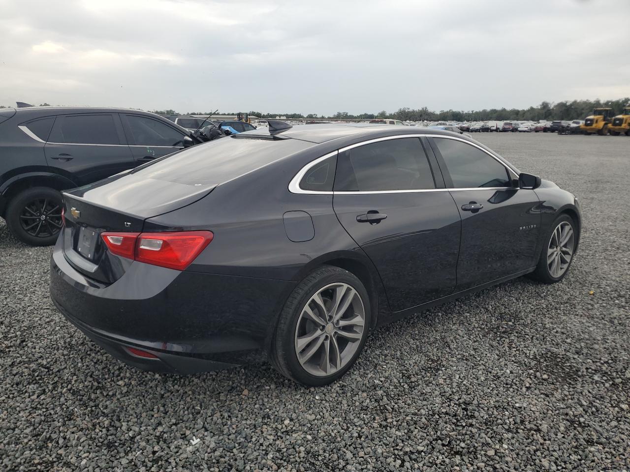 2023 CHEVROLET MALIBU LT — снимка 3
