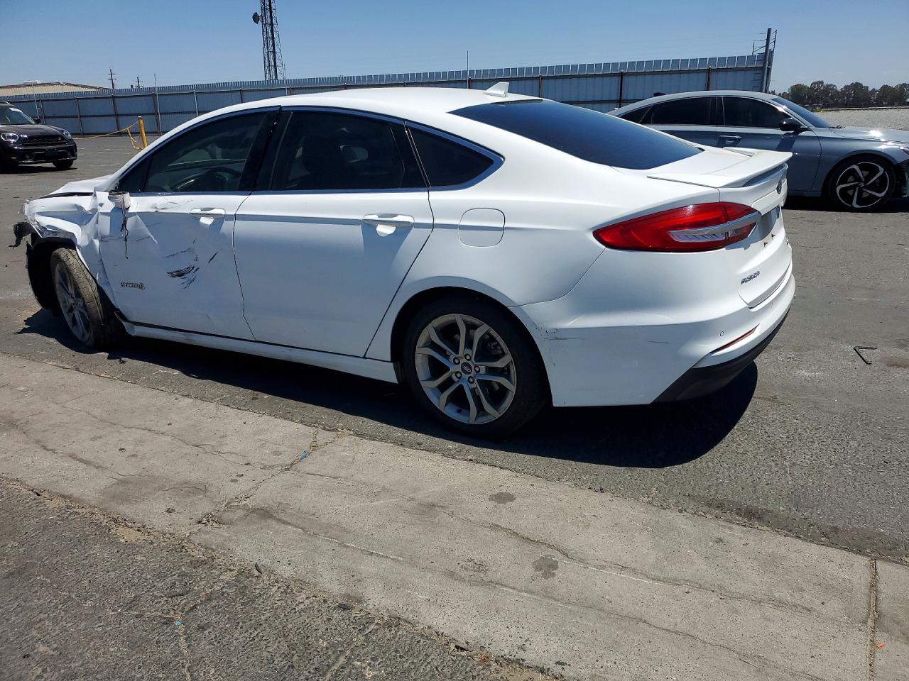 2019 FORD FUSION TITANIUM — снимка 2