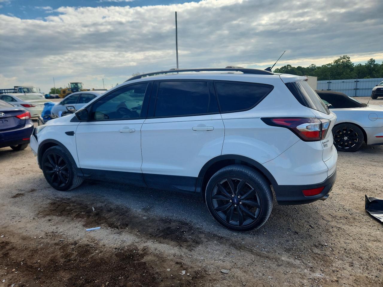 2018 FORD ESCAPE SE — снимка 2