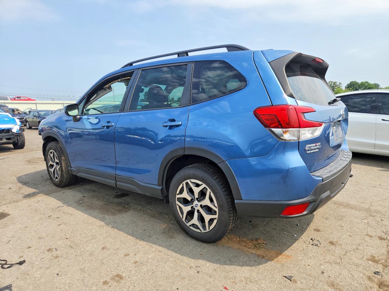 2020 SUBARU FORESTER PREMIUM — снимка 2