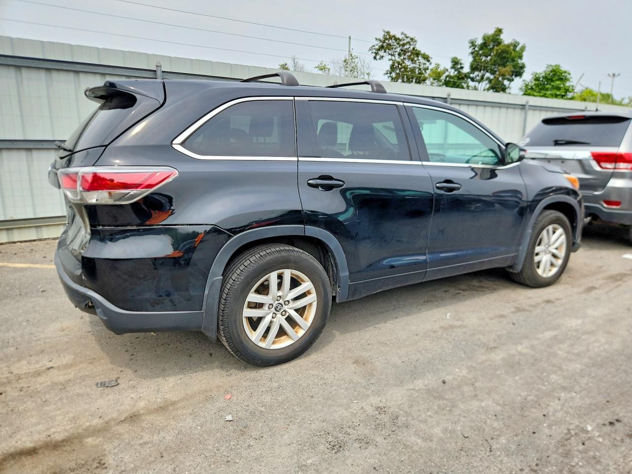 2016 TOYOTA HIGHLANDER LE — снимка 3