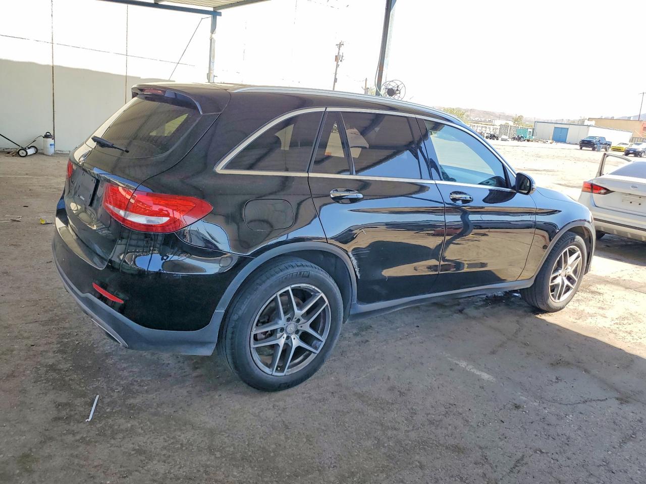 2016 MERCEDES-BENZ GLC 300 — снимка 3