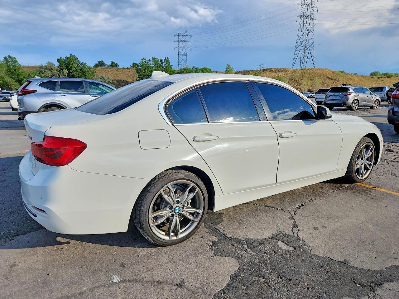 2017 BMW 330 XI — снимка 3