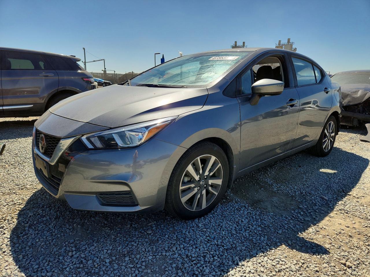 2022 NISSAN VERSA SV