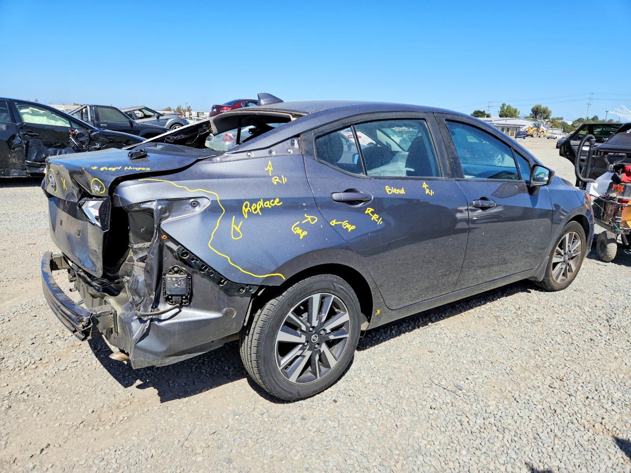 2022 NISSAN VERSA SV — снимка 3