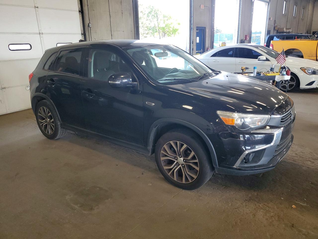 2017 MITSUBISHI OUTLANDER SPORT ES — снимка 4