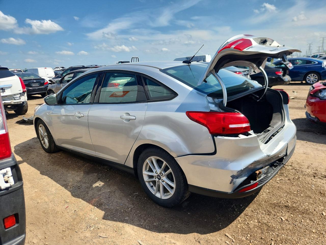 2018 FORD FOCUS SE — снимка 2