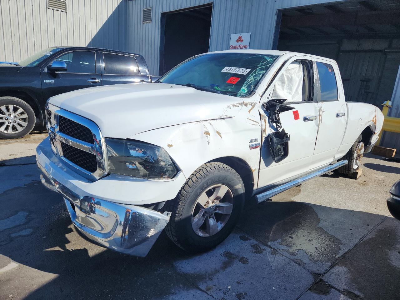 2018 RAM 1500 SLT