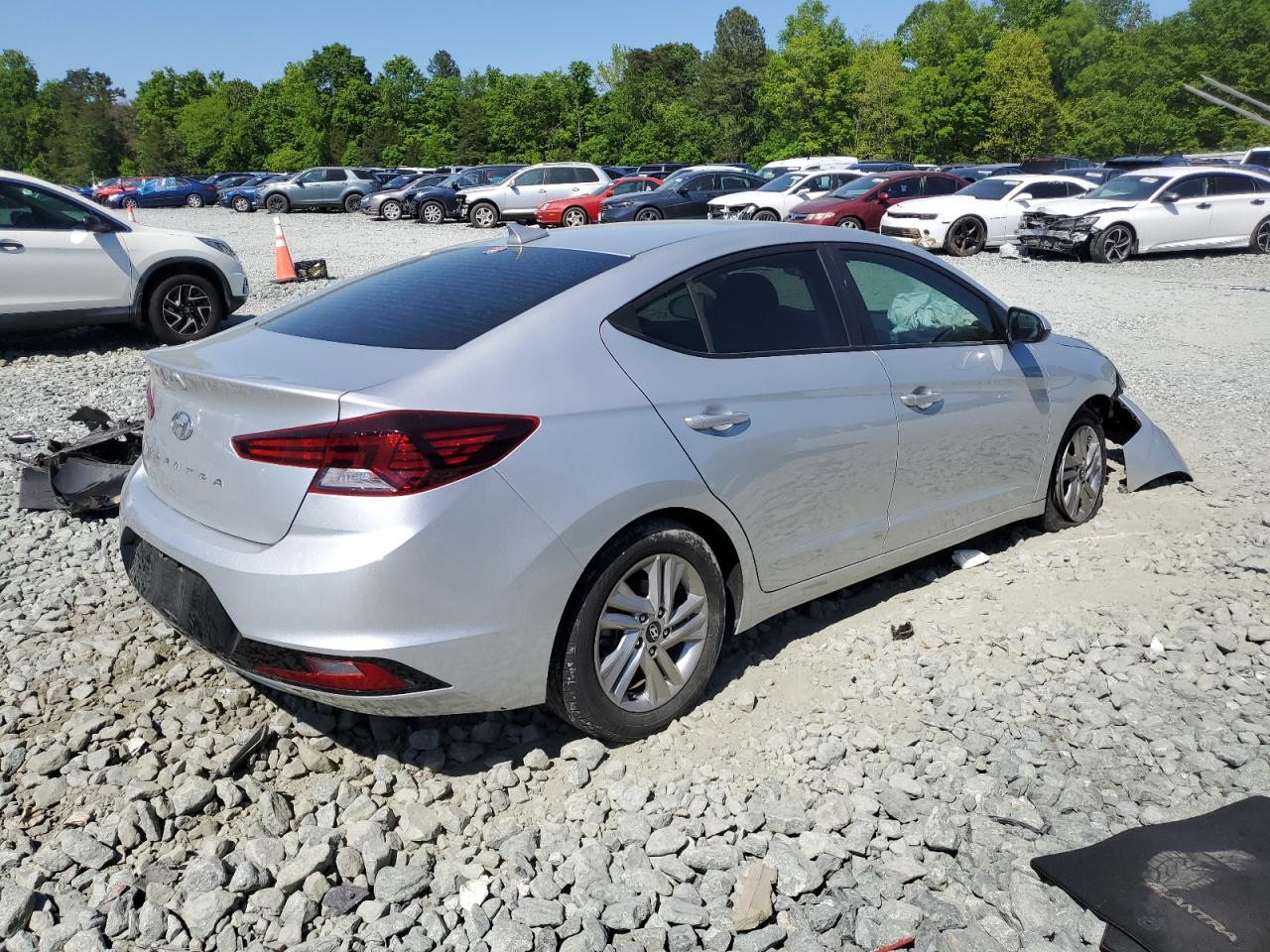 2019 HYUNDAI ELANTRA SEL — снимка 3