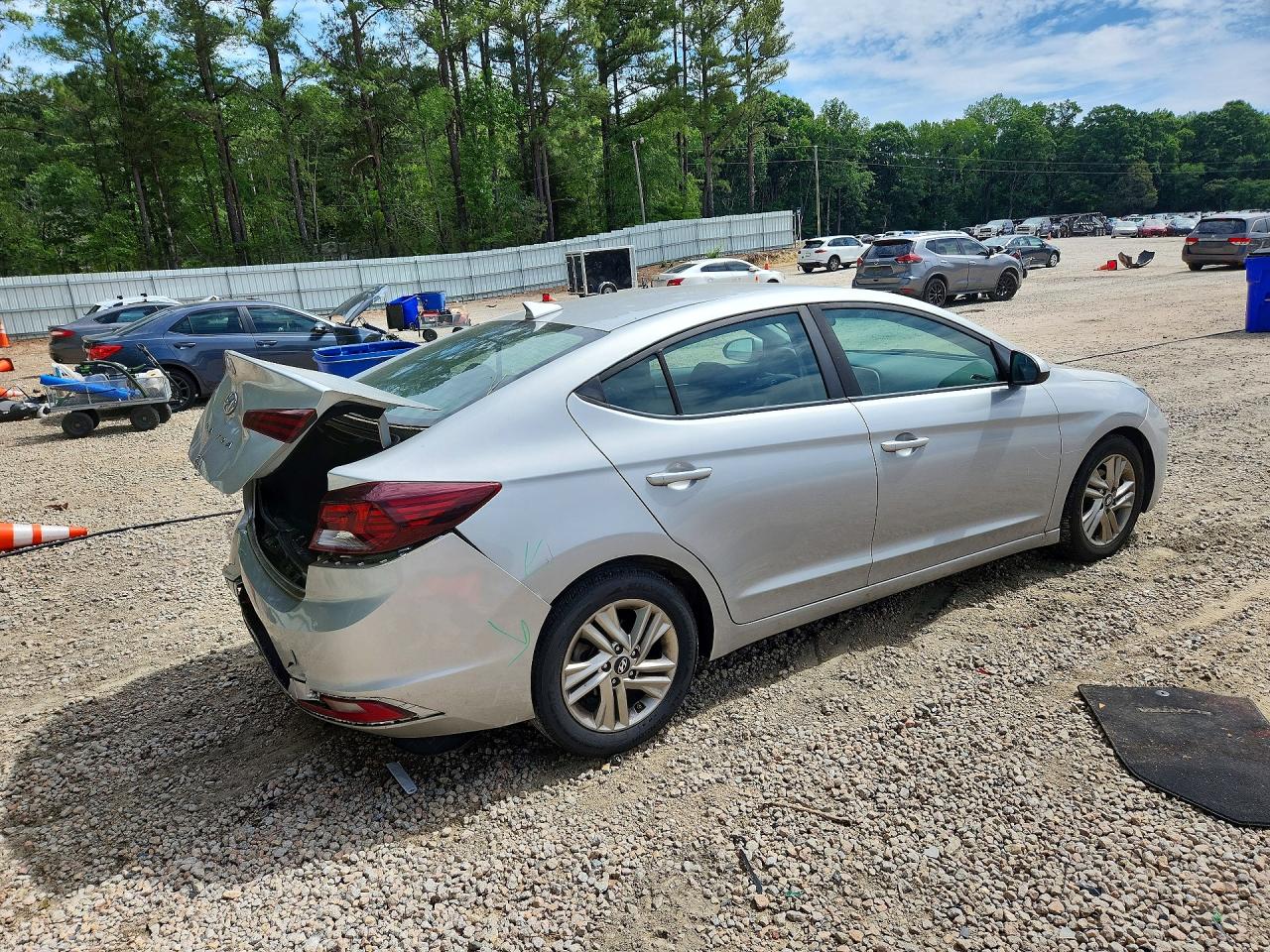 2019 HYUNDAI ELANTRA SEL — снимка 3