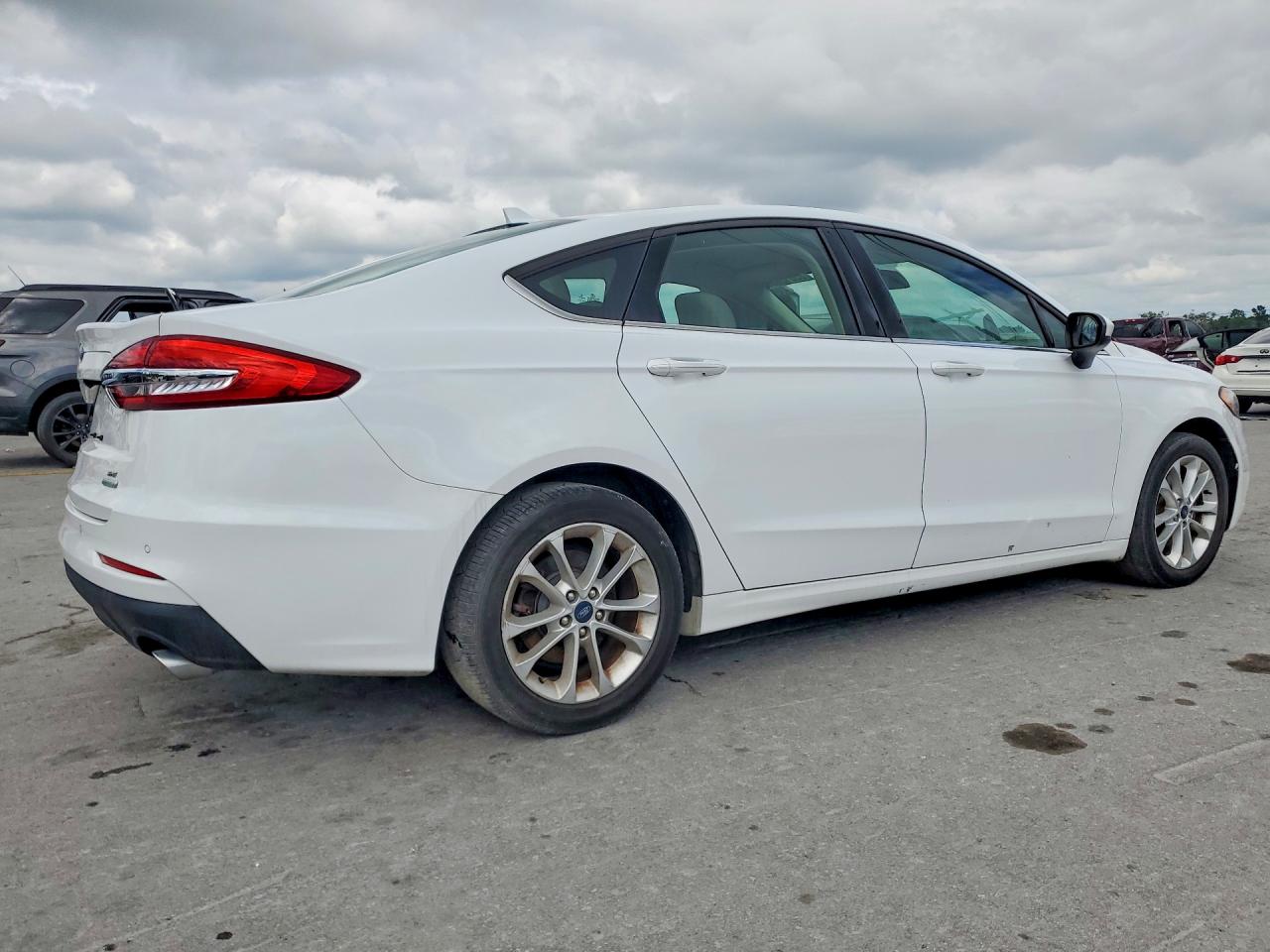 2019 FORD FUSION SE — снимка 3