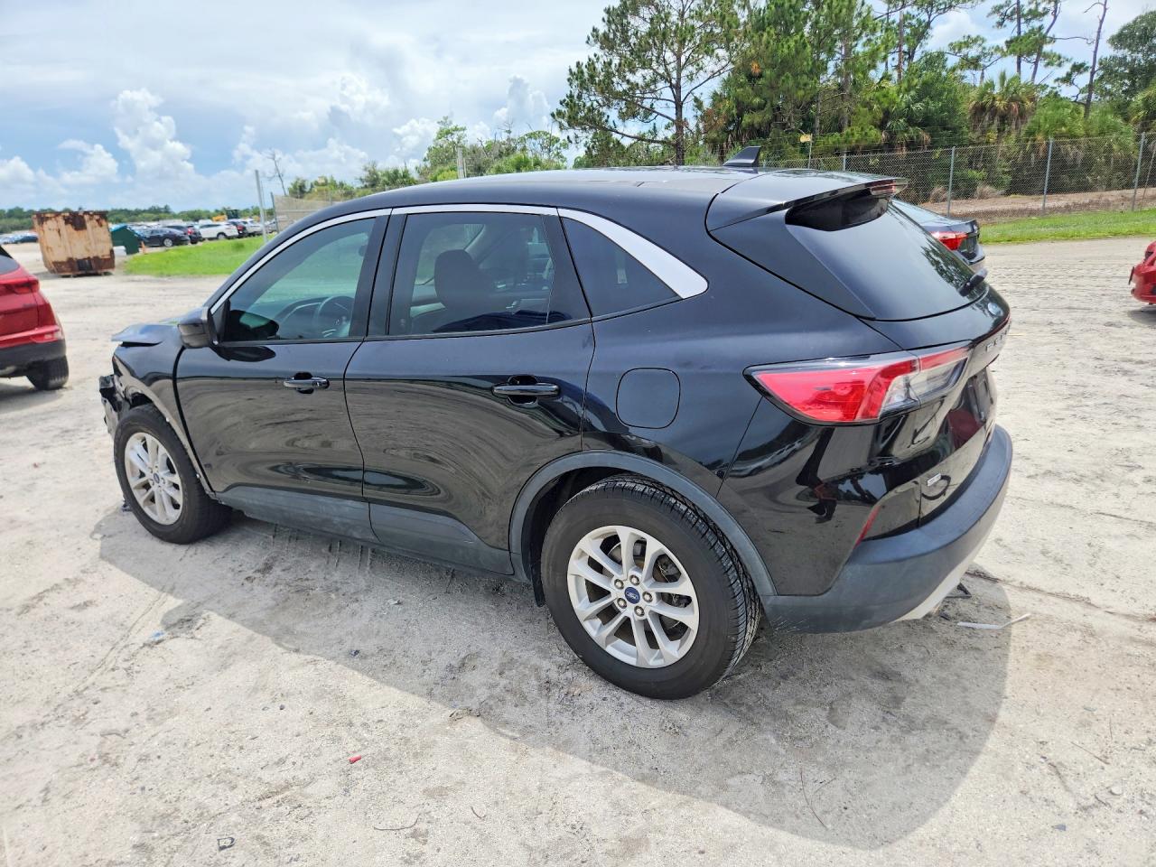 2020 FORD ESCAPE SE — снимка 2