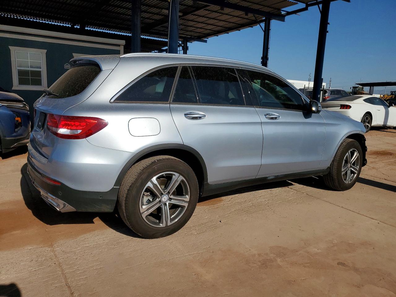 2016 MERCEDES-BENZ GLC 300 — снимка 3