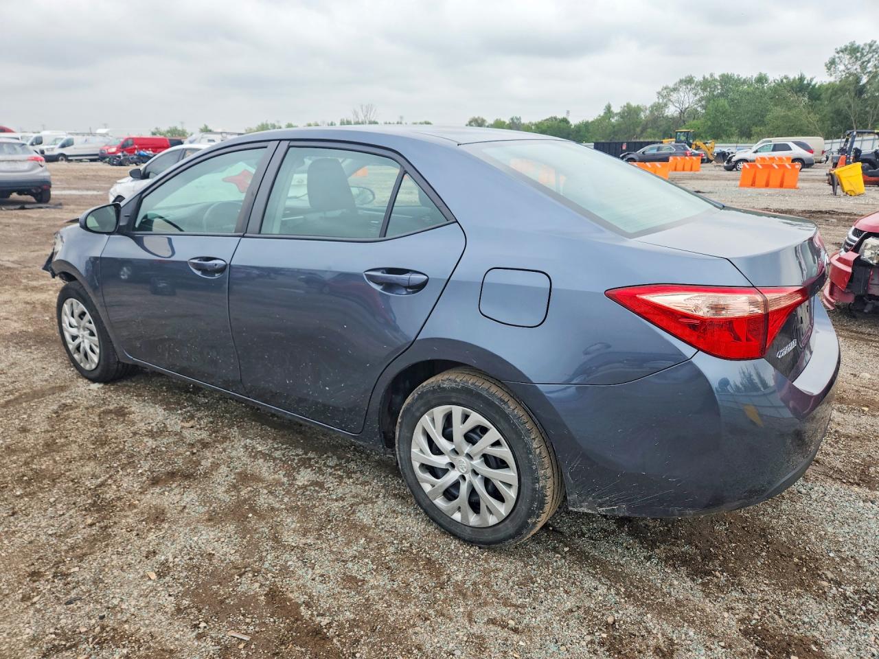 2019 TOYOTA COROLLA LE — снимка 2