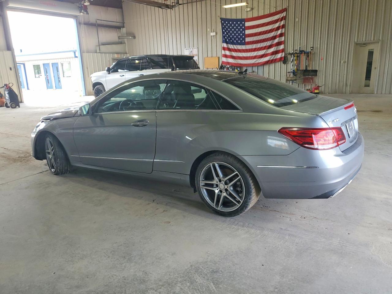 2015 MERCEDES-BENZ E 400 4MATIC — снимка 2