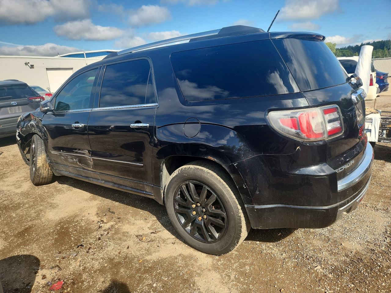 2015 GMC ACADIA DENALI — снимка 2