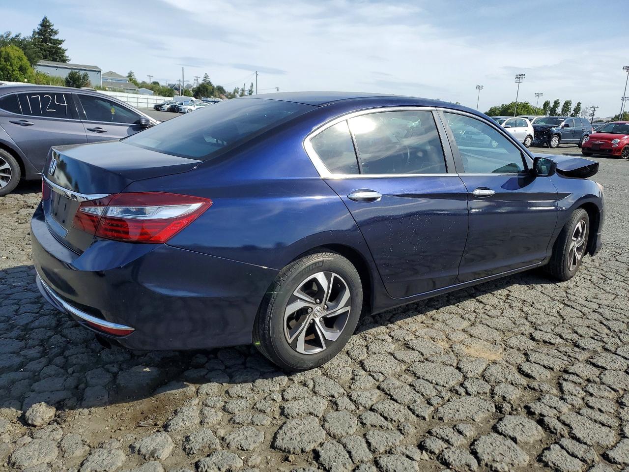 2016 HONDA ACCORD LX — снимка 3