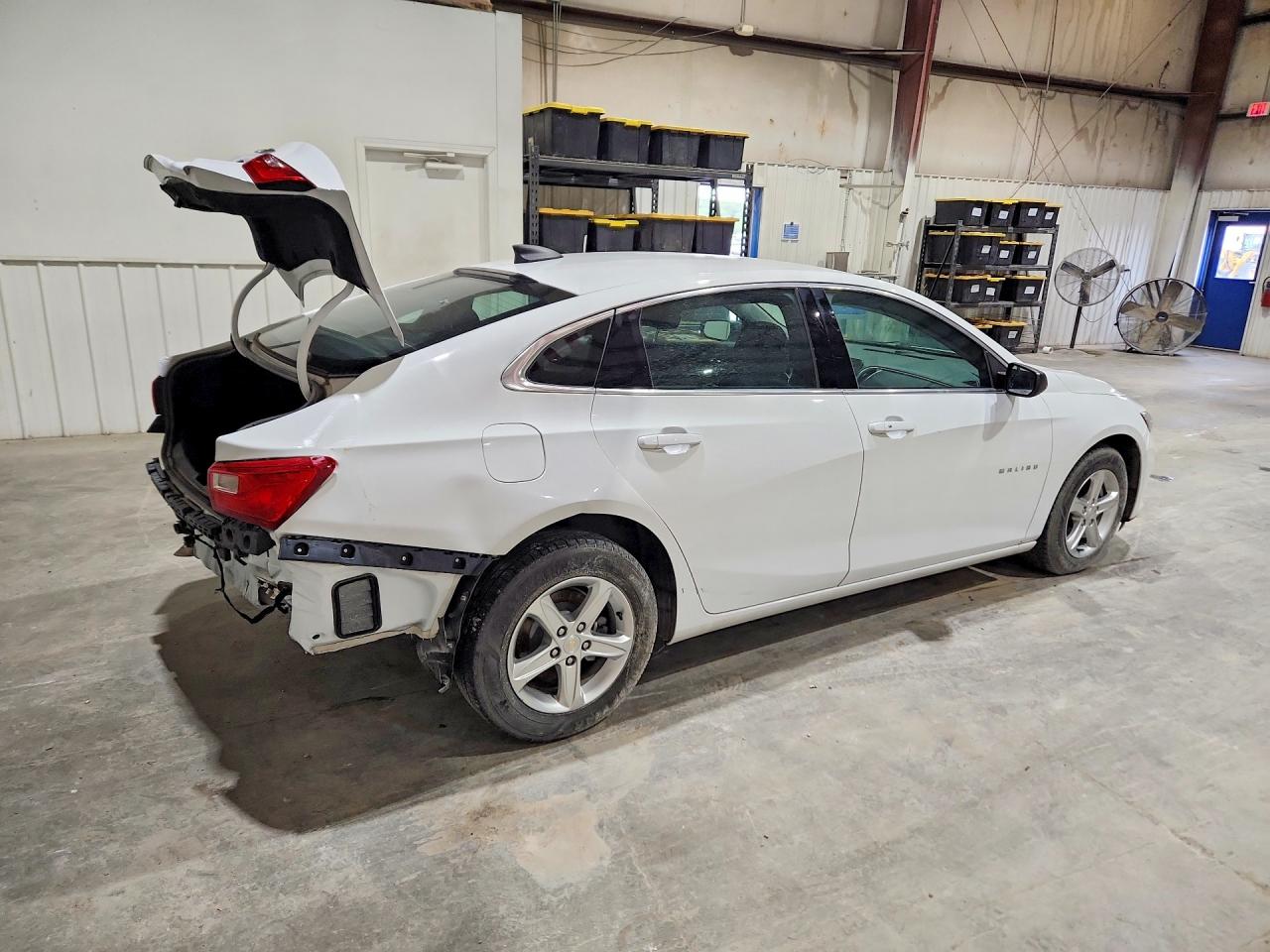 2022 CHEVROLET MALIBU LS — снимка 3