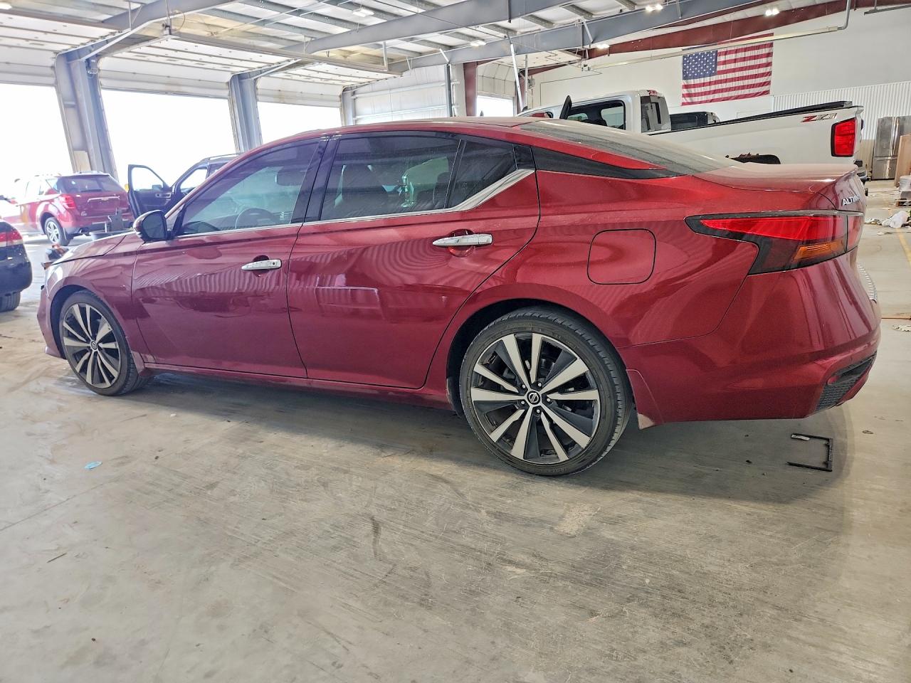 2019 NISSAN ALTIMA PLATINUM — снимка 2
