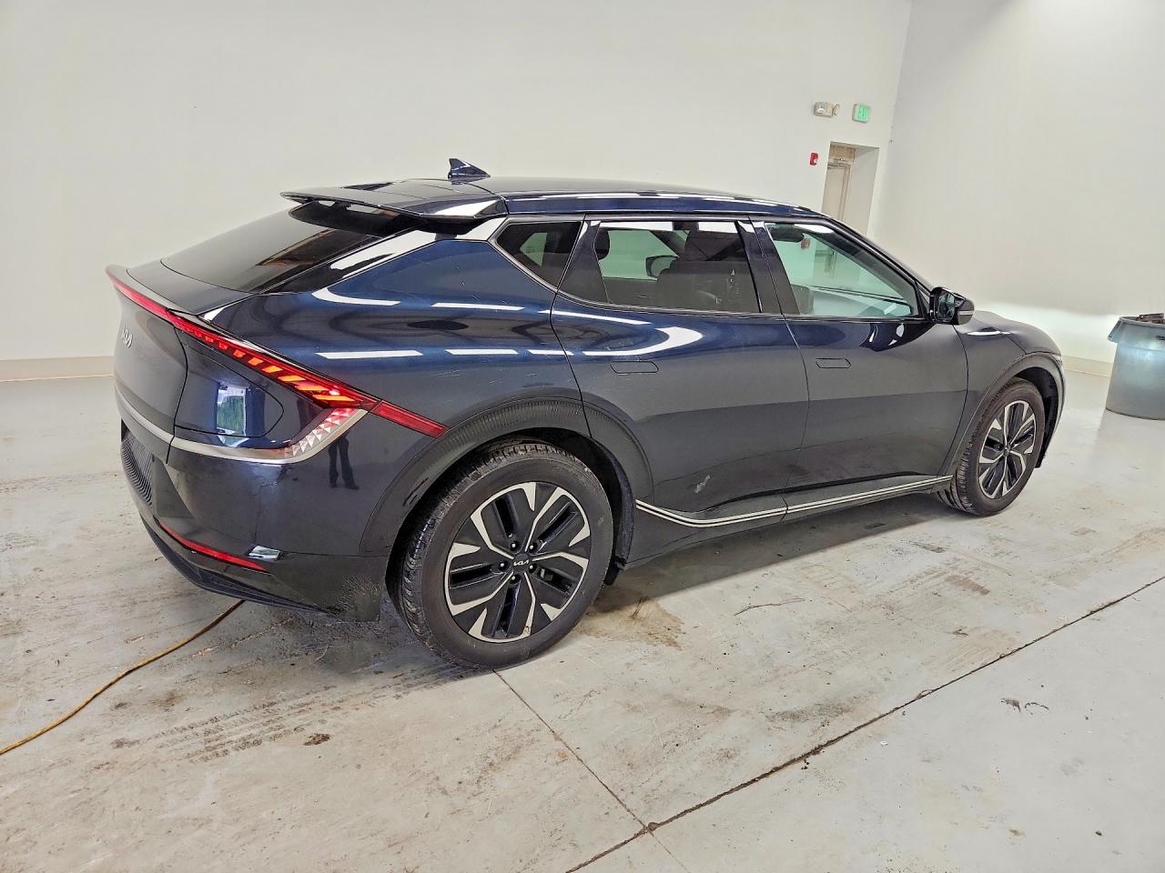 2023 KIA EV6 WIND — снимка 3