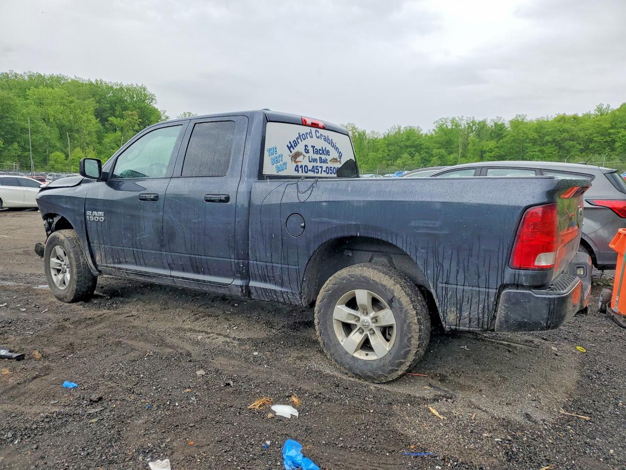 2017 RAM 1500 ST — снимка 2