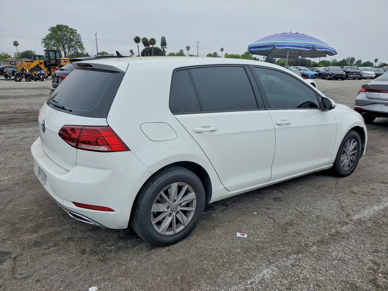 2019 VOLKSWAGEN GOLF S — снимка 3