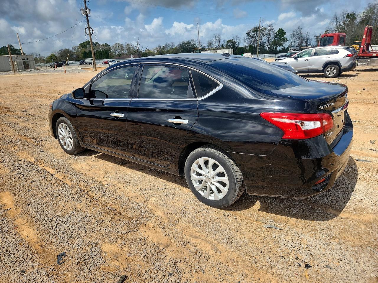 2019 NISSAN SENTRA SV — снимка 2