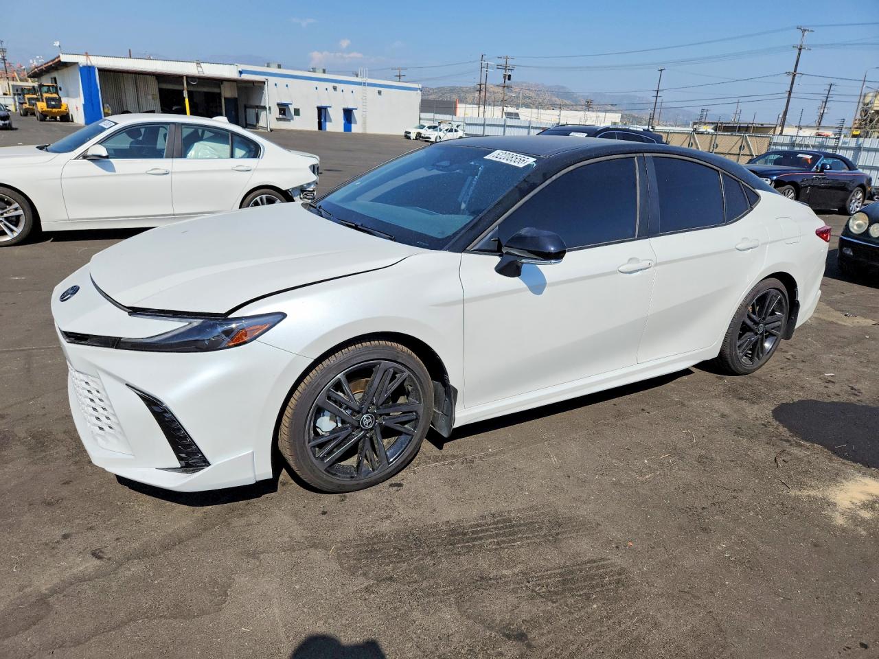 2025 TOYOTA CAMRY XSE