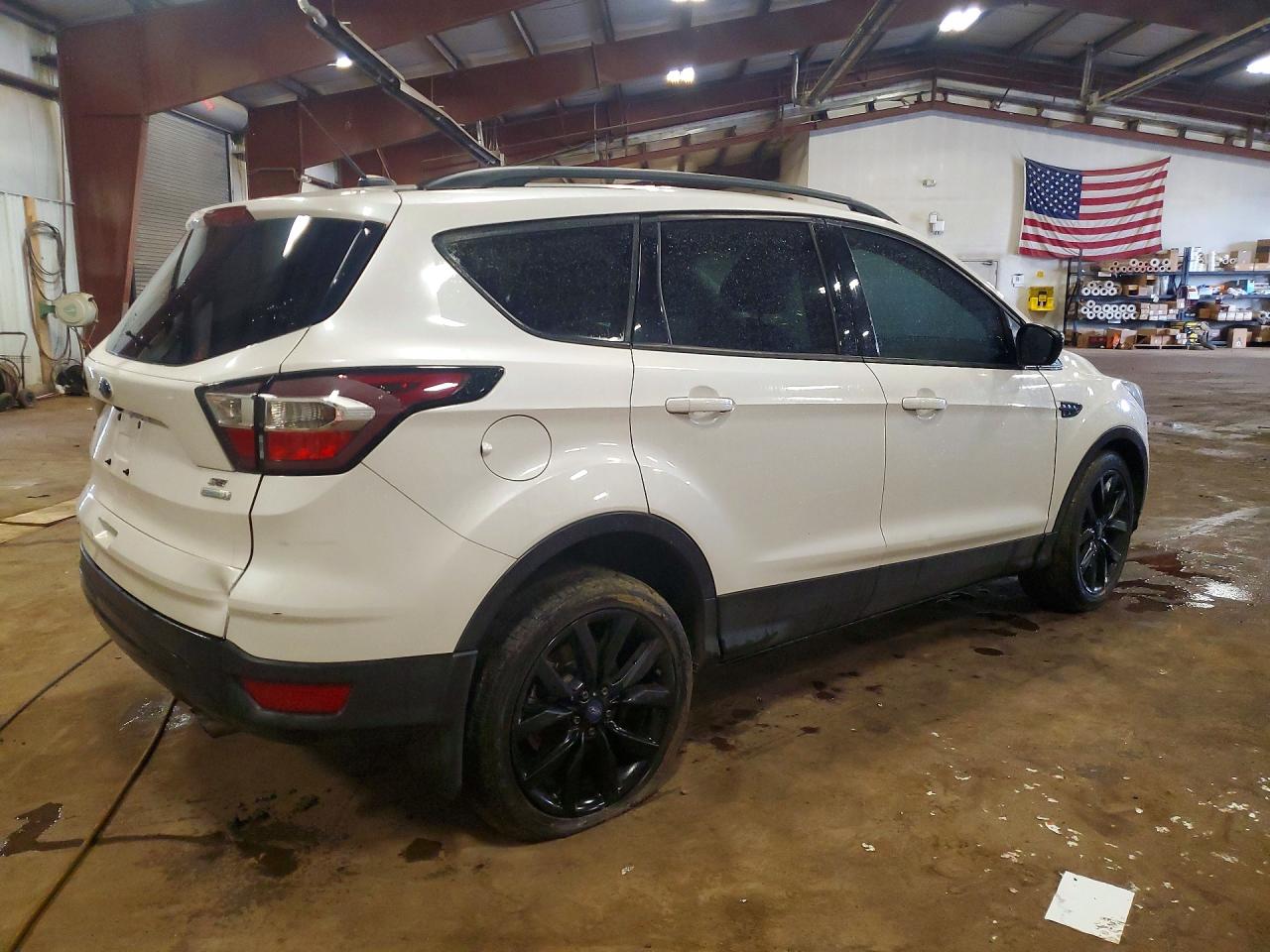2017 FORD ESCAPE SE — снимка 3