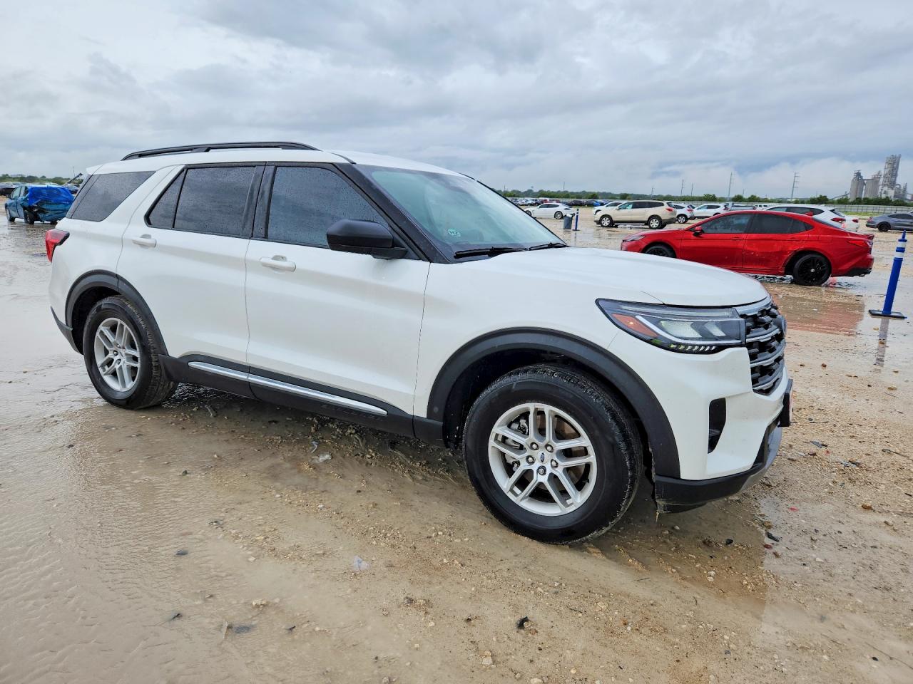 2025 FORD EXPLORER ACTIVE — снимка 4