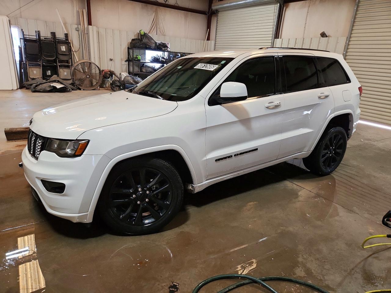 2018 JEEP GRAND CHEROKEE LAREDO