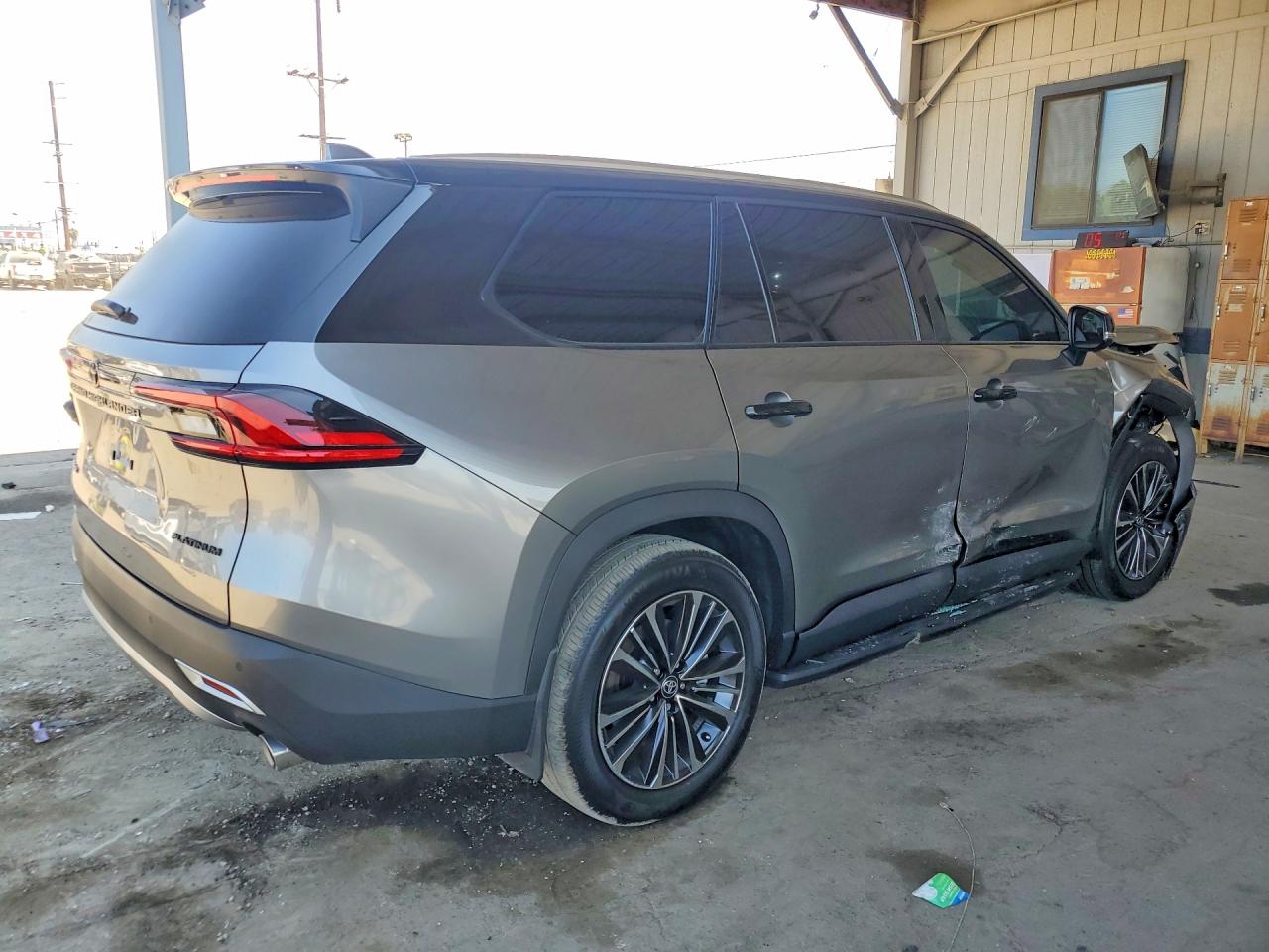 2026 TOYOTA GRAND HIGHLANDER HYBRID MAX PLATINUM — снимка 3