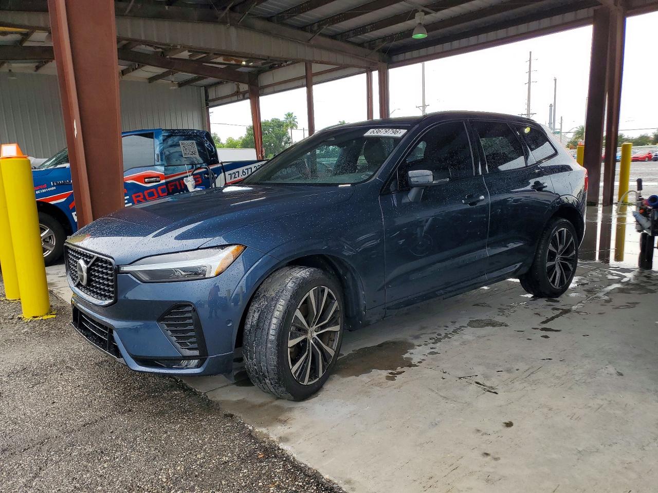 2024 VOLVO XC60 PLUS