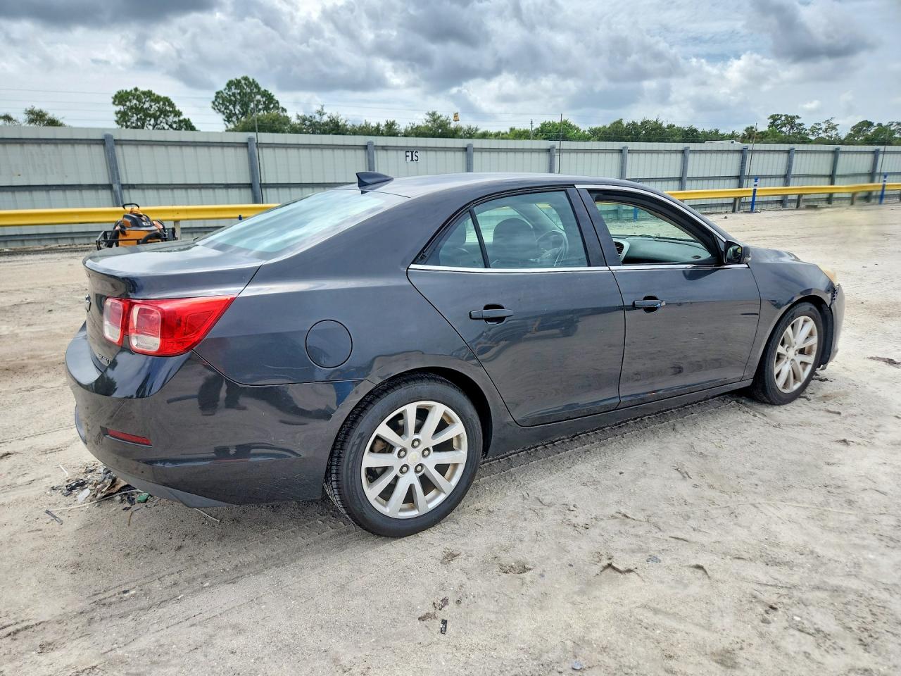 2015 CHEVROLET MALIBU 2LT — снимка 3
