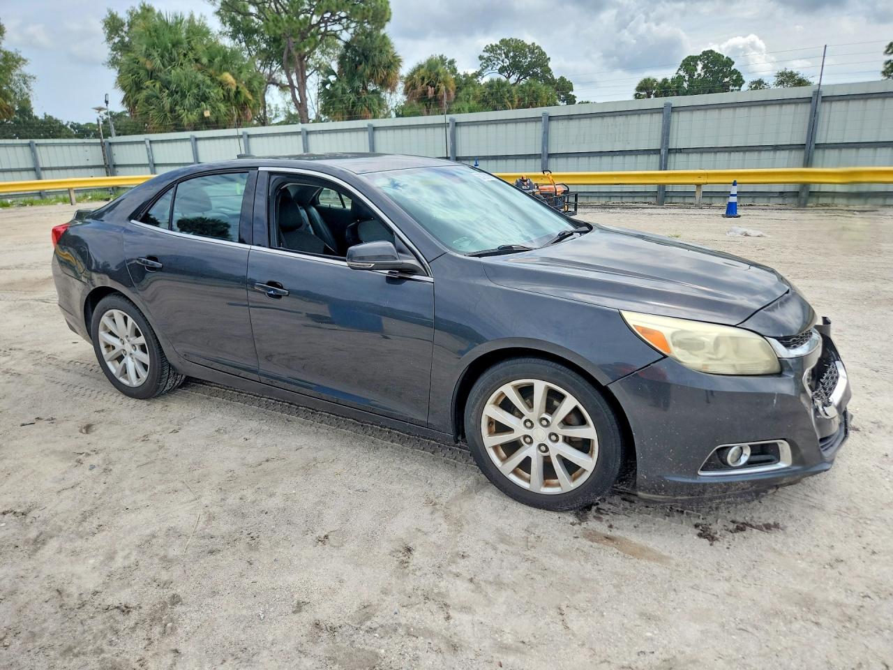 2015 CHEVROLET MALIBU 2LT — снимка 4