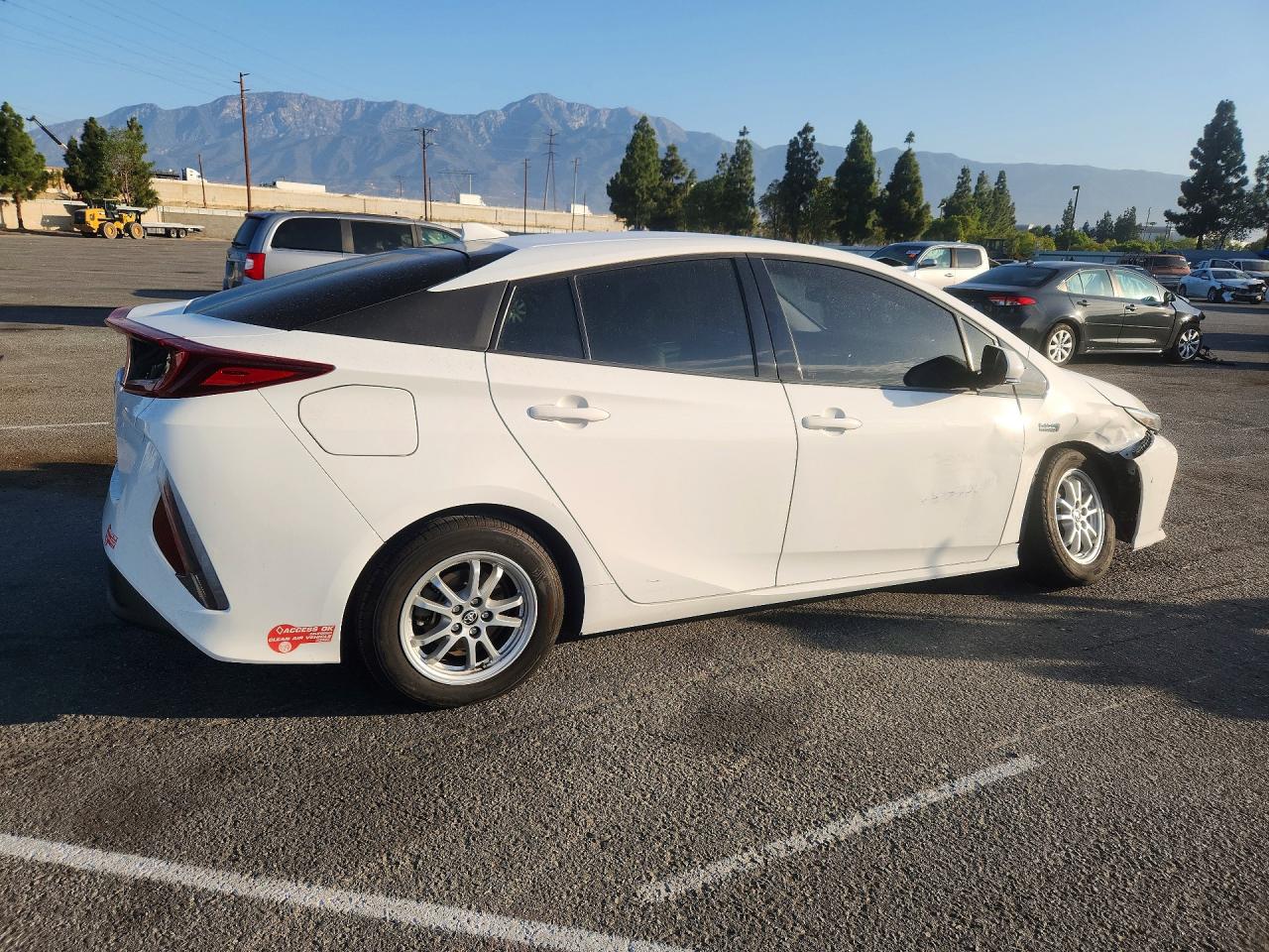 2018 TOYOTA PRIUS PRIME PREMIUM — снимка 3