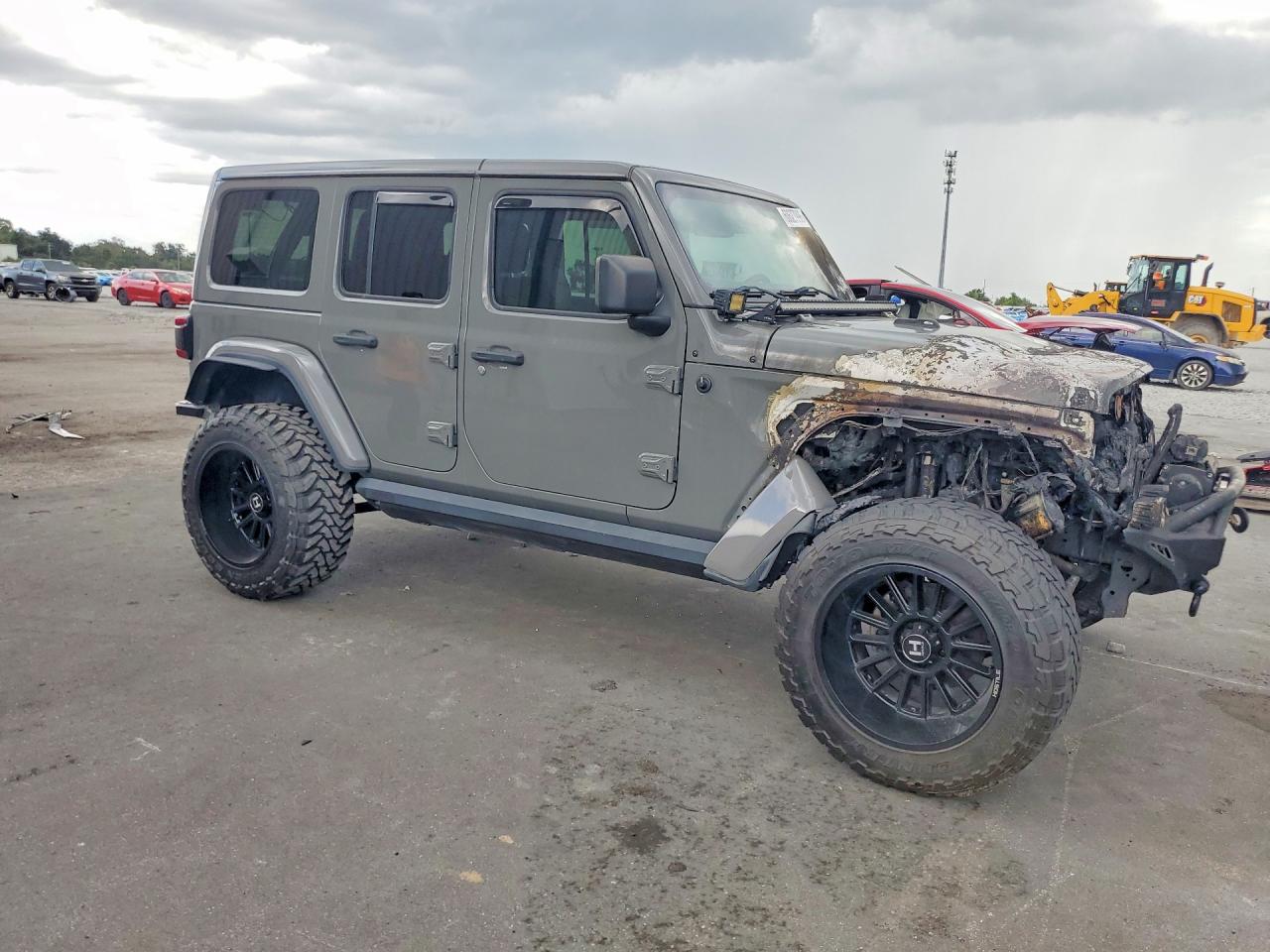 2018 JEEP WRANGLER UNLIMITED SAHARA — снимка 4