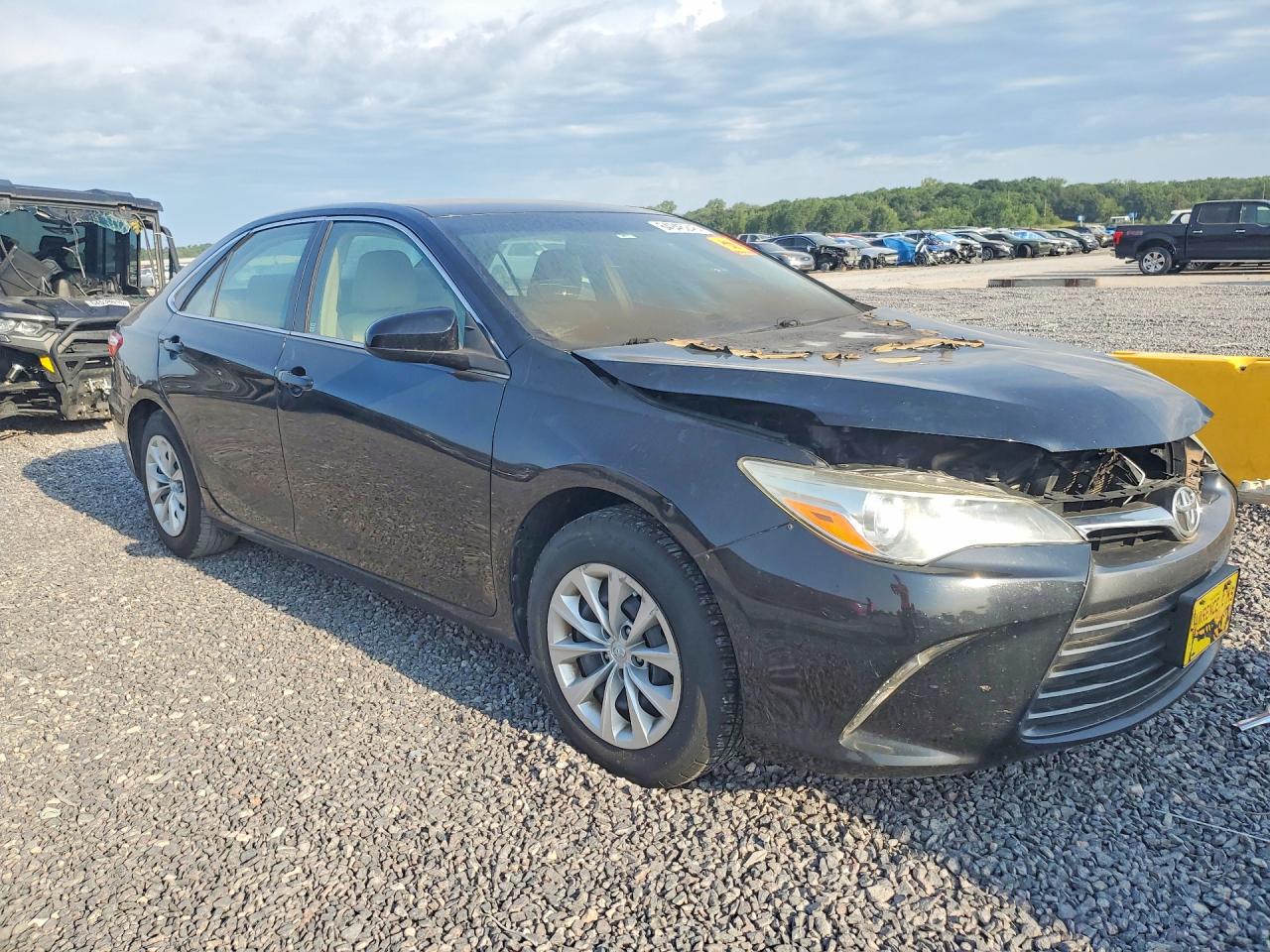 2015 TOYOTA CAMRY LE — снимка 4