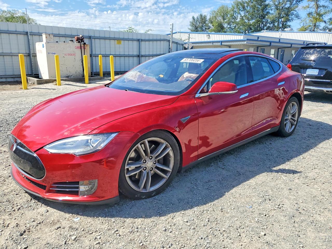 2015 TESLA MODEL S