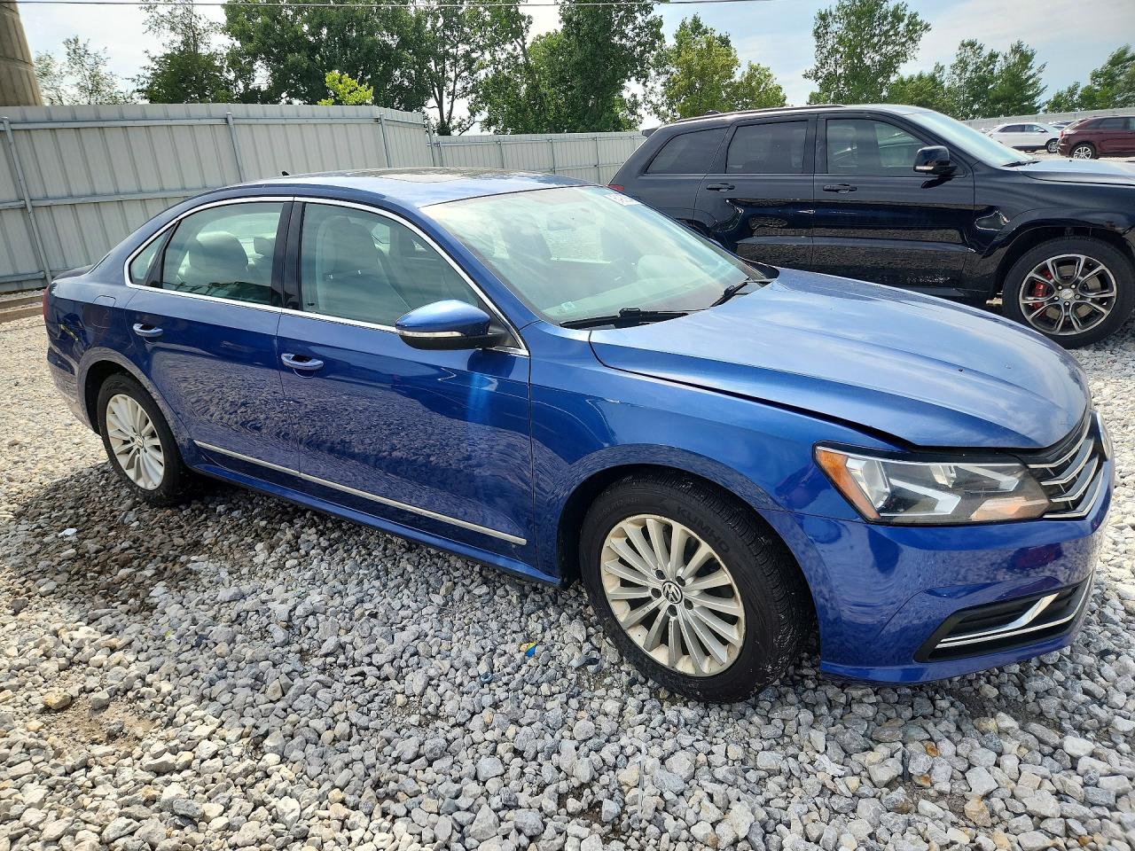 2016 VOLKSWAGEN PASSAT SE — снимка 4