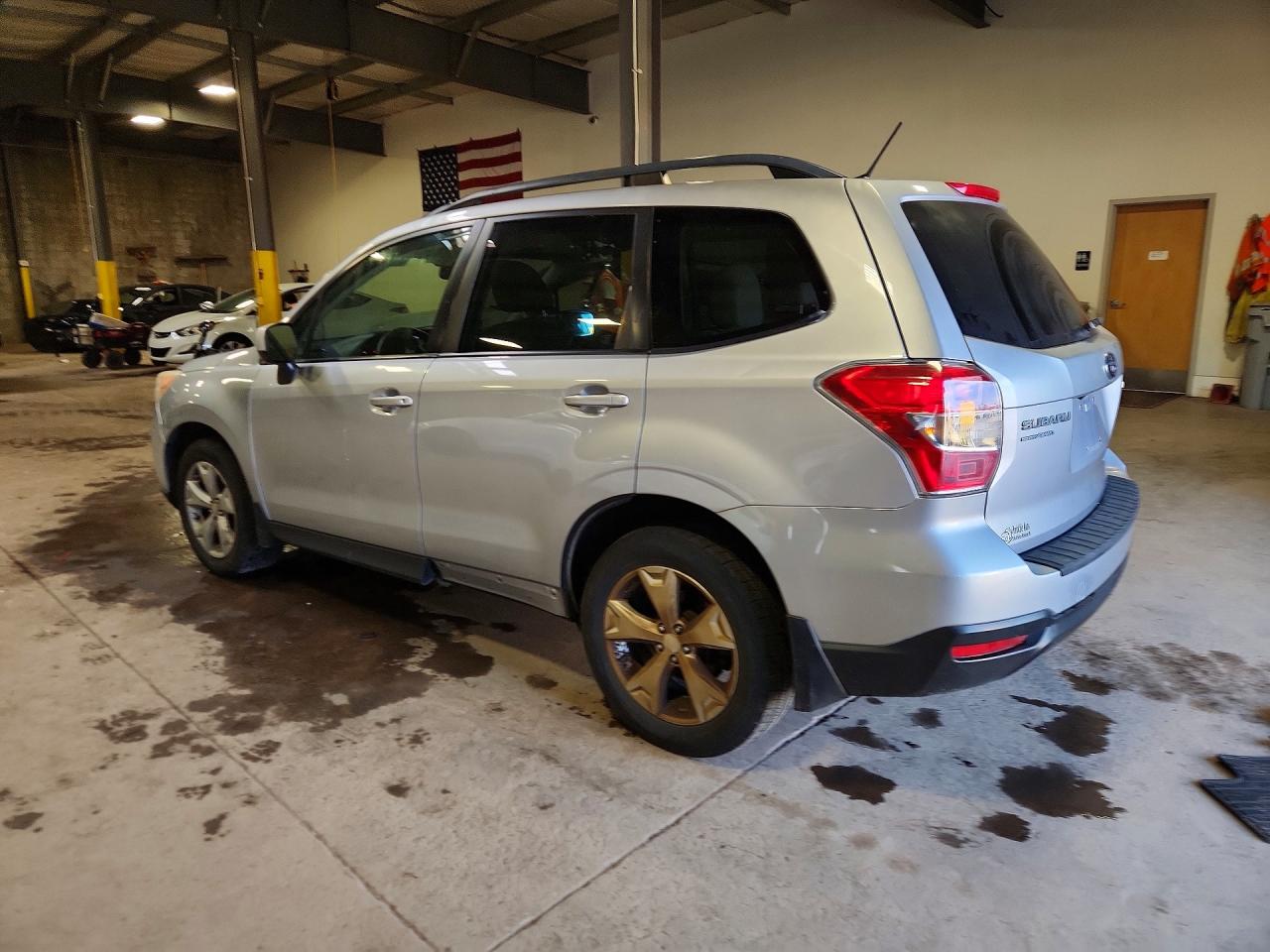 2015 SUBARU FORESTER 2.5I PREMIUM — снимка 2