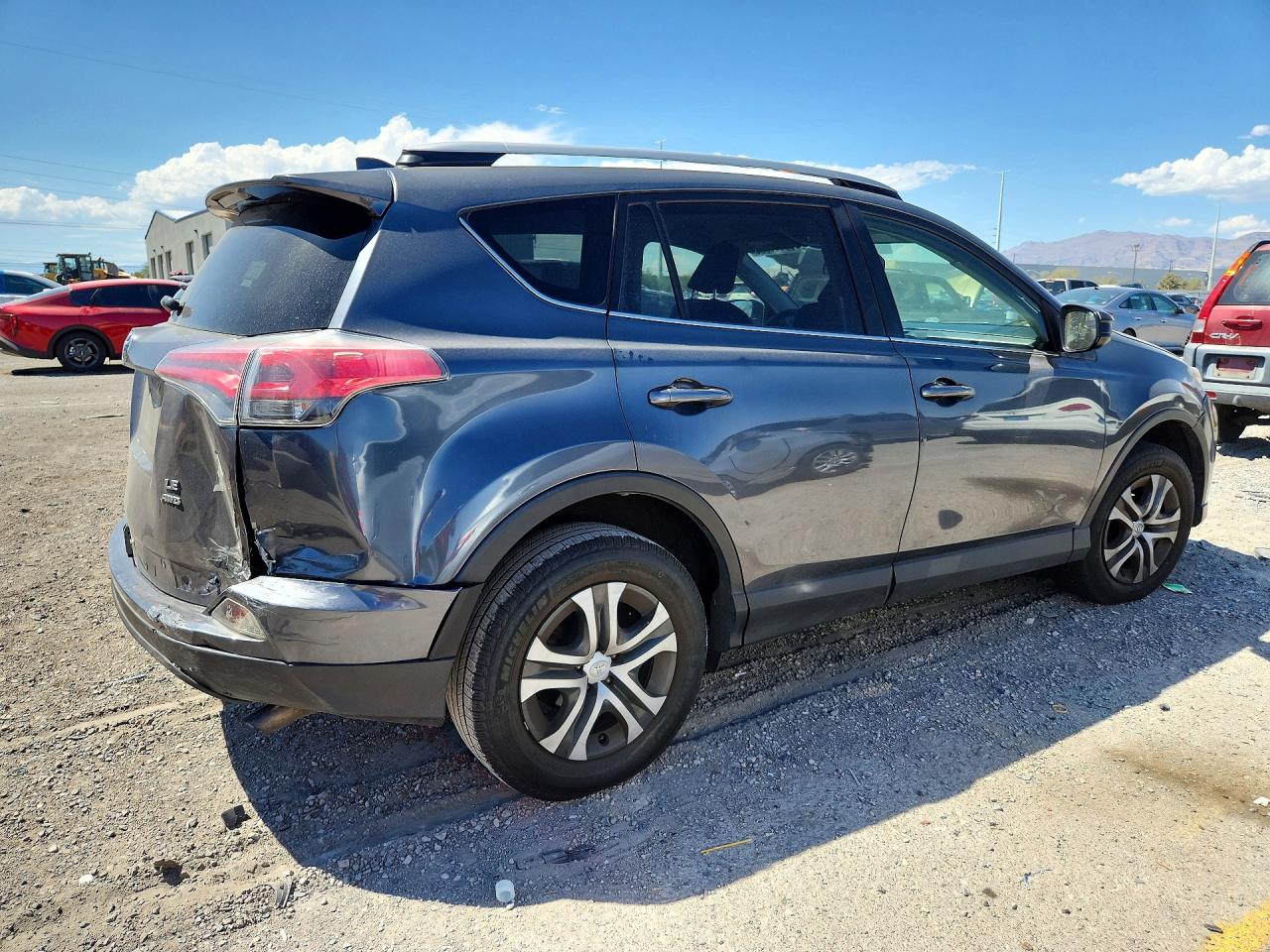 2016 TOYOTA RAV4 LE — снимка 3